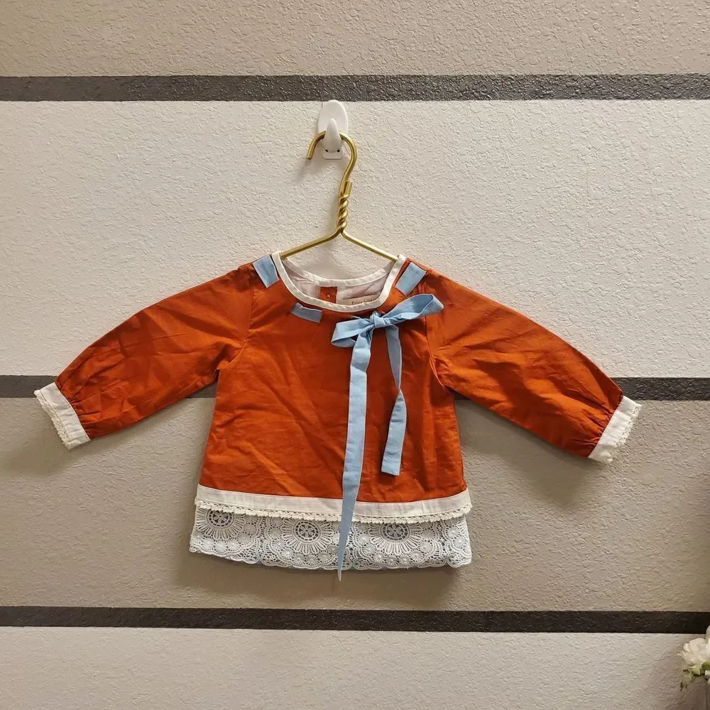 Frilly Lilly Lace Accent Outfit